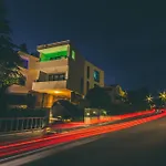 Apartment Opera